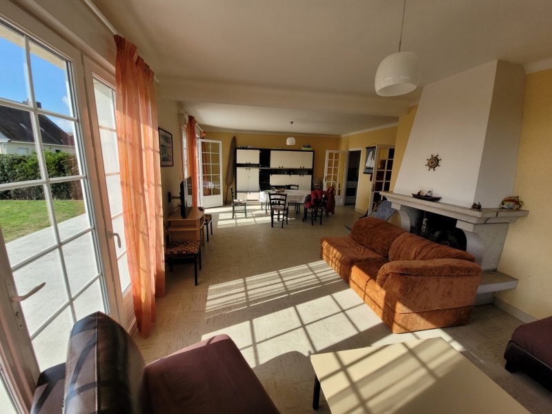 Maison à vendre à Damgan DAMGAN MAISON VUE MER ET ACCES DIRECT PLAGE !