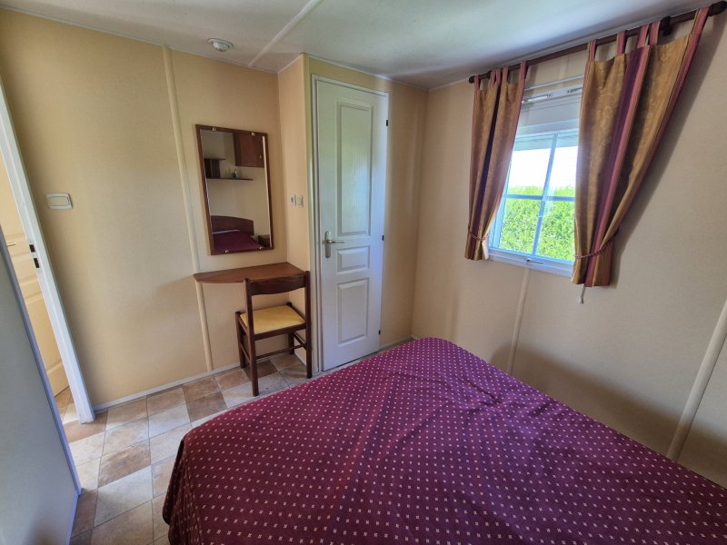 Maison à vendre à Ambon Terrain + mobil home au sein d