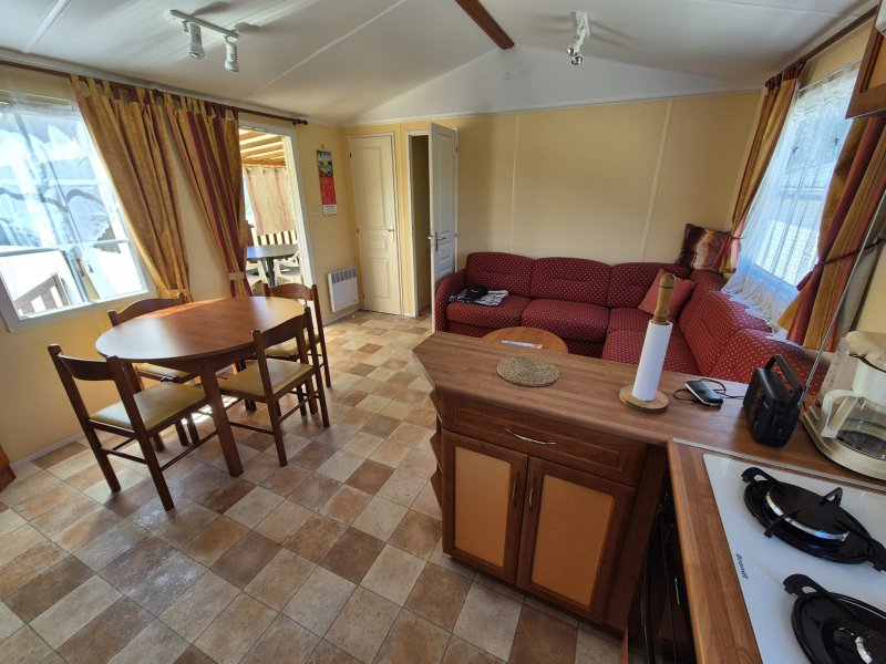 Maison à vendre à Ambon Terrain + mobil home au sein d