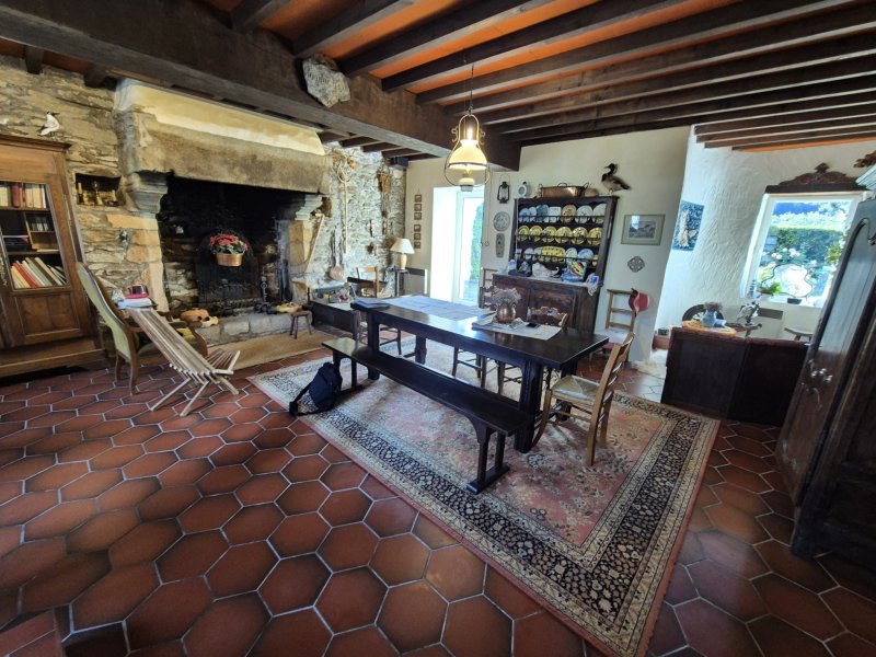 Maison à vendre à Damgan DAMGAN maison en pierres du 17ème siècle!