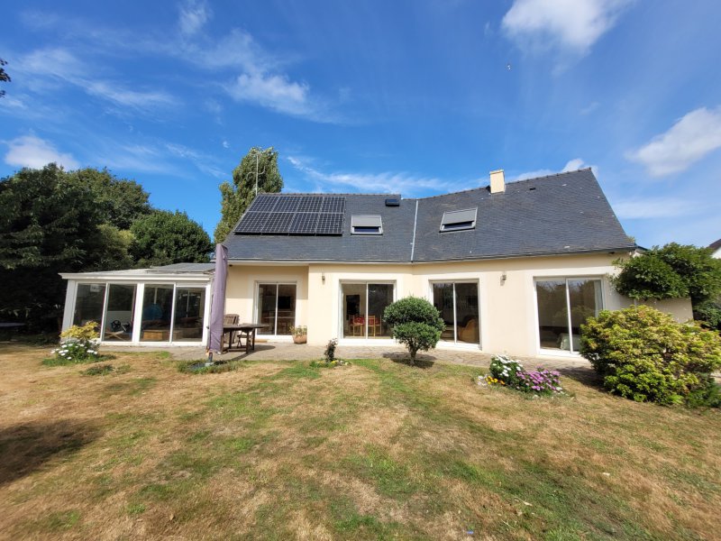 Maison à vendre à Damgan Kervoyal maison de 2002 sur 800m2 3 chambres