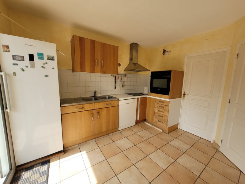 Maison à vendre à Damgan Kervoyal maison de 2002 sur 800m2 3 chambres