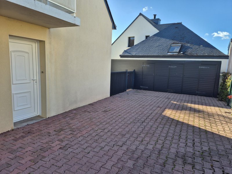 Appartement à vendre à Damgan Appartement Rez de chaussée proche centre et mer, avec terra