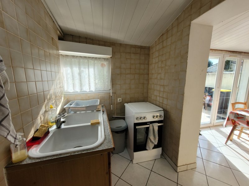 Maison à vendre à Damgan Maison en pierre 2 chambres jardin garage