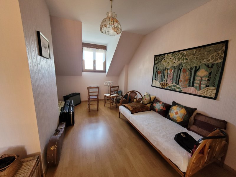 Maison à vendre à Surzur Maison de caractère 158 m2 sur terrain arobré de 1565 m2