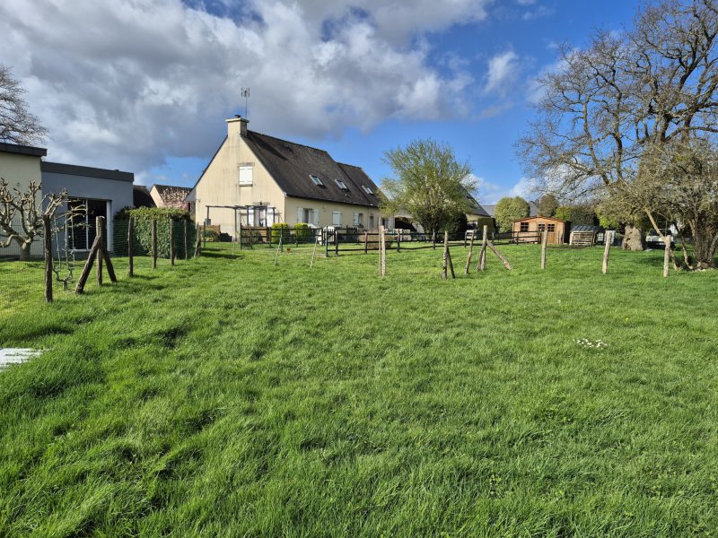 Terrain à vendre à Lauzach LAUZACH - Terrain à construire   1 147 m2 