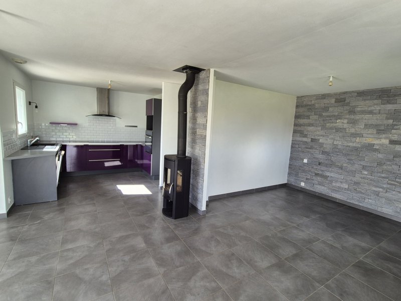 Maison à vendre à Lauzach LAUZACH MAISON PLAIN-PIED 92M2