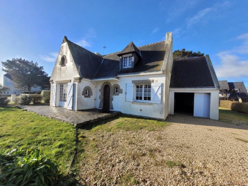 Maison à vendre à Damgan Damgan   Maison néo-bretonne 5 chambres à 150 m de la plage!