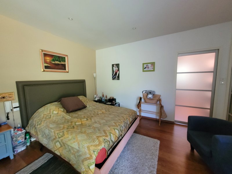 Maison à vendre à Ploërmel Maison plain pied de 177m2 avec piscine intérieure sur 3034m