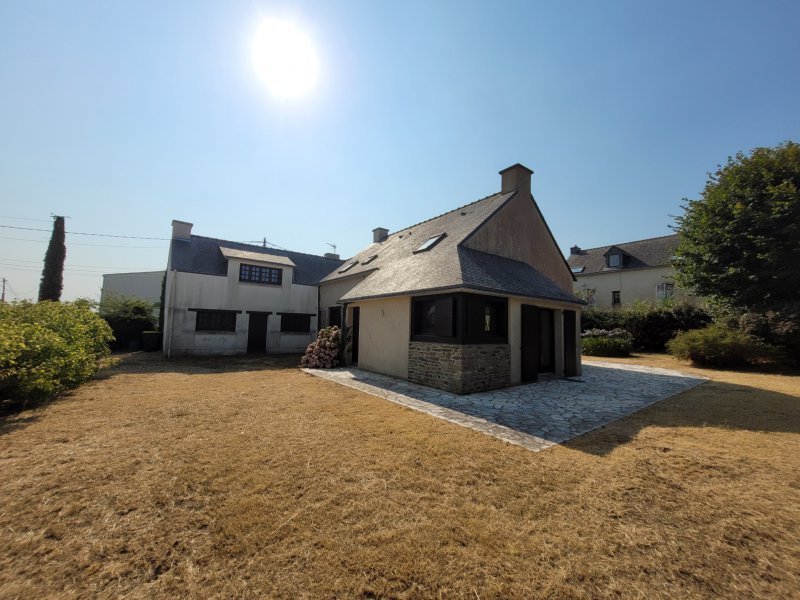 Maison à vendre à Damgan A proximité de la mer et de la rivière de Pénerf