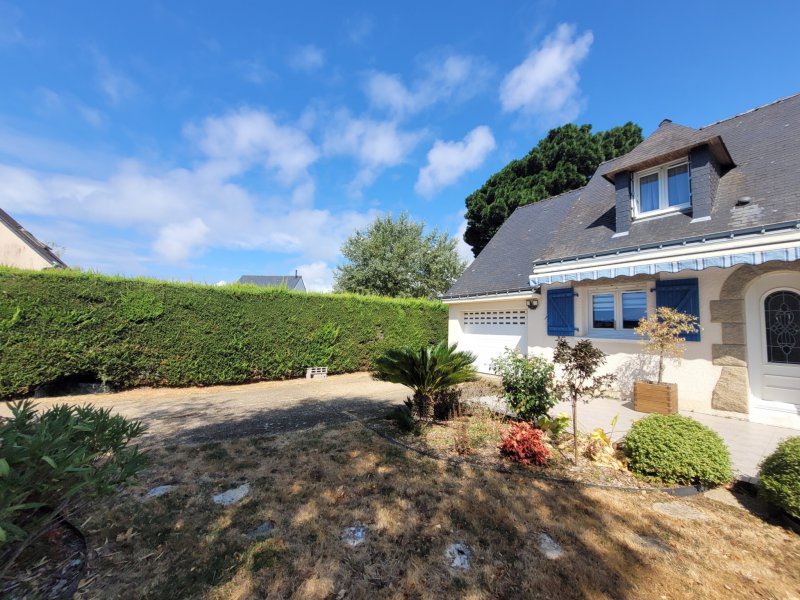 Maison à vendre à Damgan Maison 4 chambres 1 au rdc, accès centre et plage à pied, te