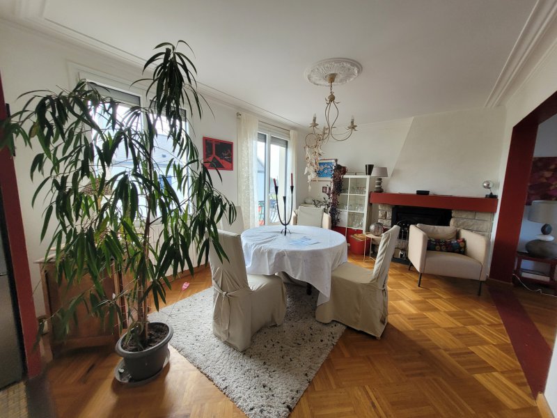 Maison à vendre à Muzillac MUZILLAC - Maison lumineuse à proximité du centre quartie Sa