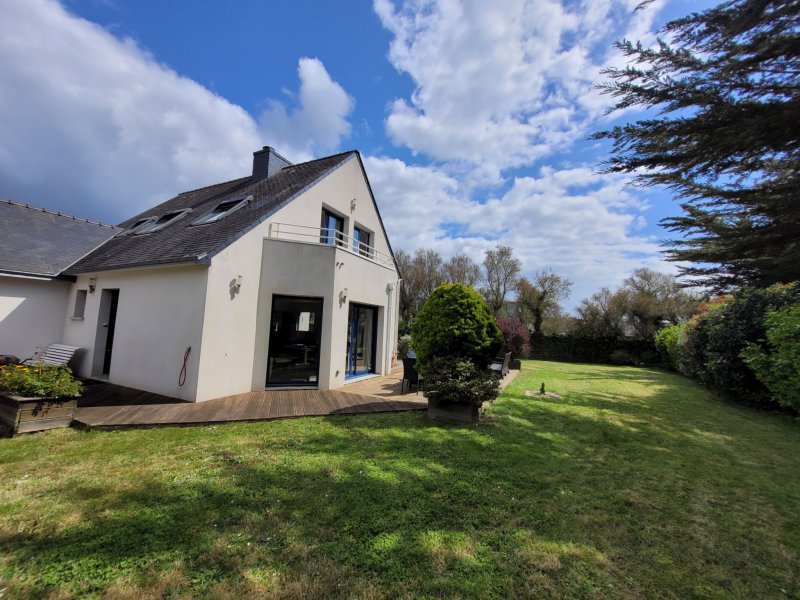 Maison à vendre à Le Tour-du-Parc Maison de 2009 sur 1400m2 de terrain environ