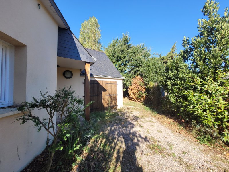 Maison à vendre à Damgan Kervoyal-Damgan à 100m de la plage maison 110m2 800m2 de ter