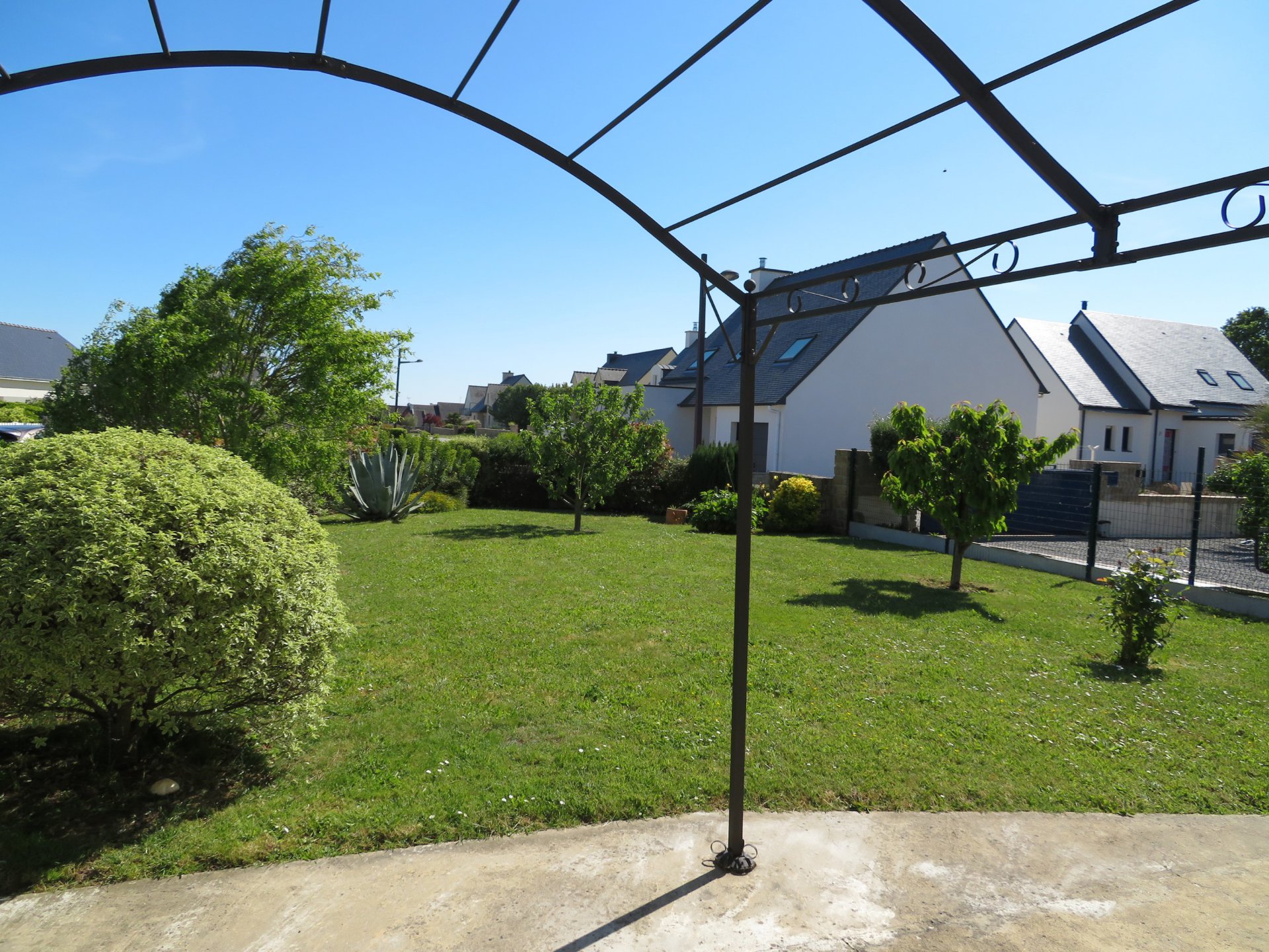 Maison à louer à Damgan Location pour 8 personnes. Située à 450m de la plage