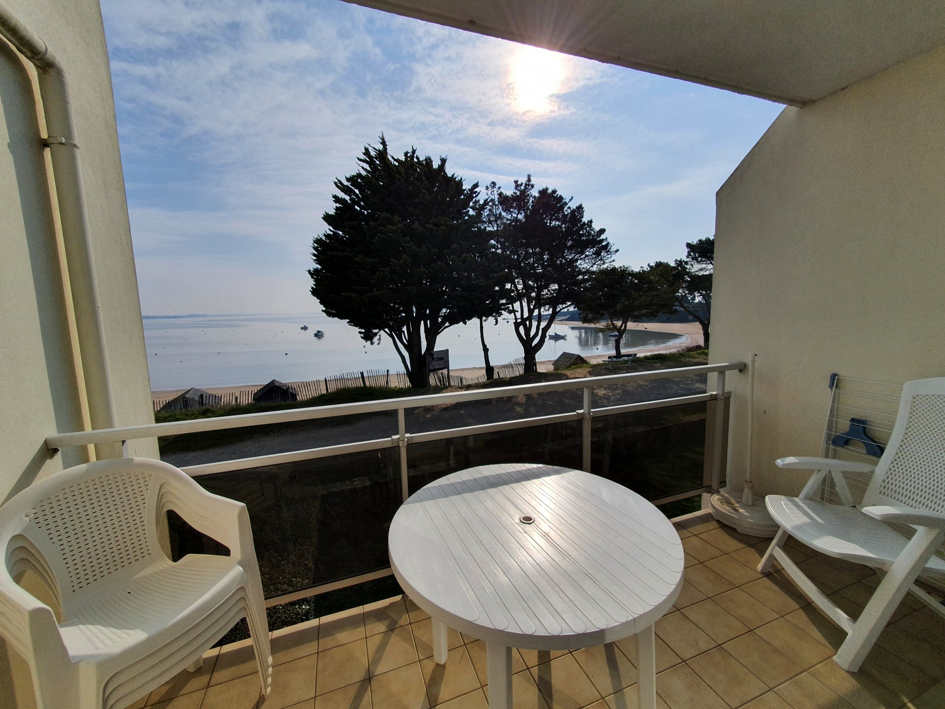 Appartement à louer à Damgan Location pour 4 personnes. Kervoyal vue sur mer