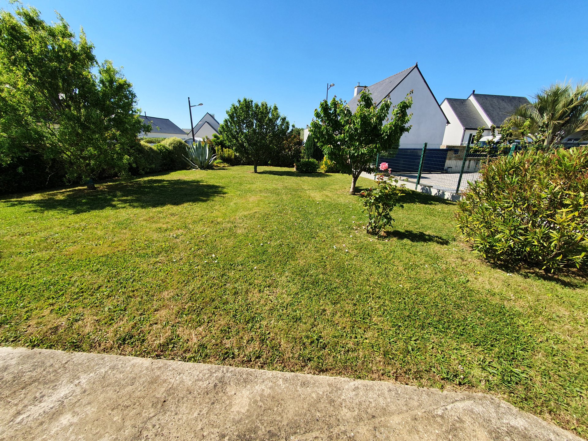 Maison à louer à Damgan Location pour 8 personnes. Située à 450m de la plage