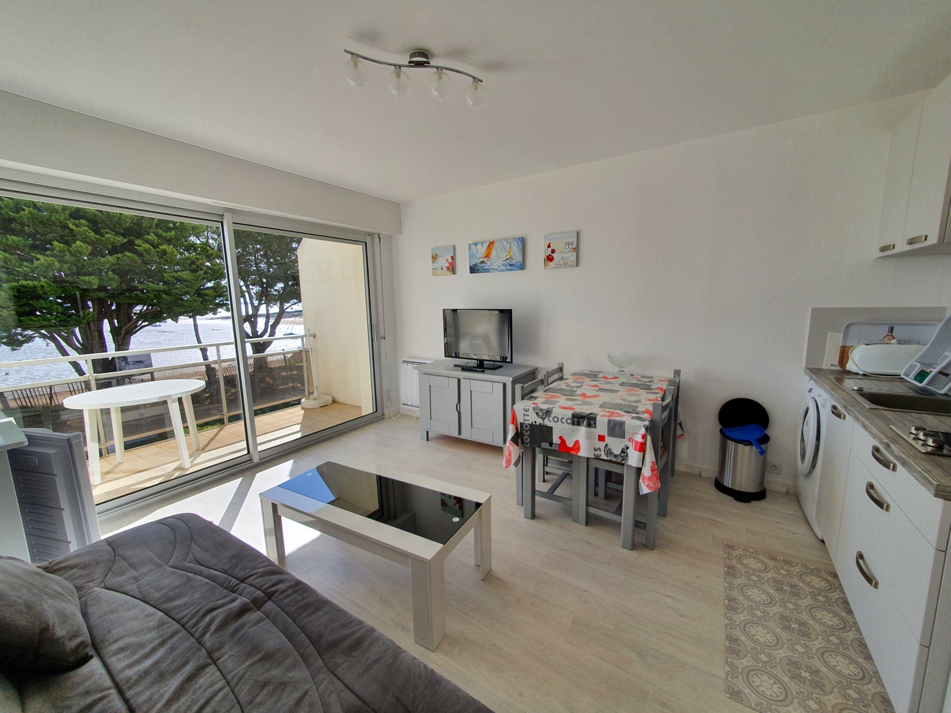 Appartement à louer à Damgan Location pour 4 personnes. Kervoyal vue sur mer