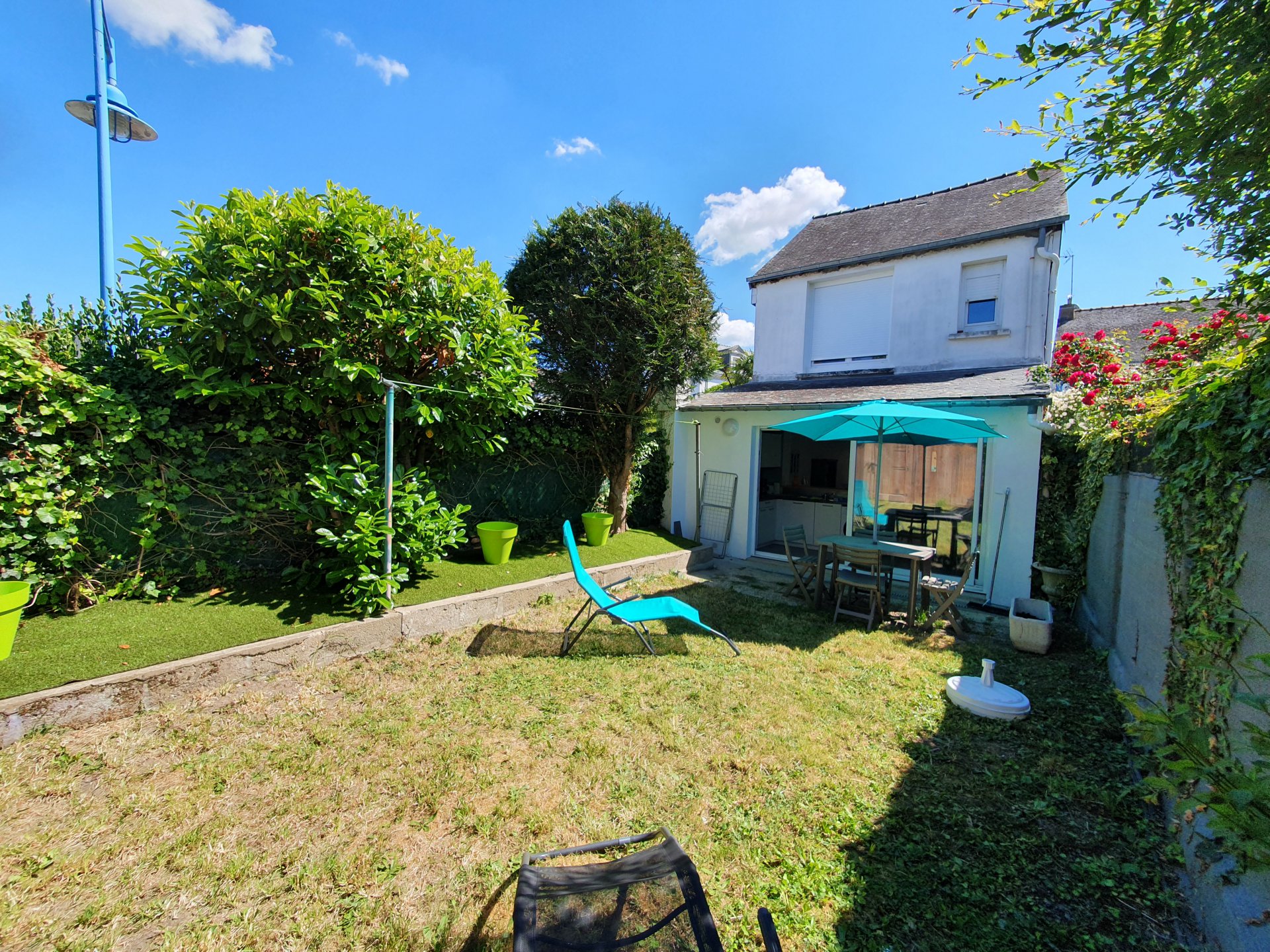 Maison à louer à Damgan Location pour 4 personnes. T3 situé dans le bourg