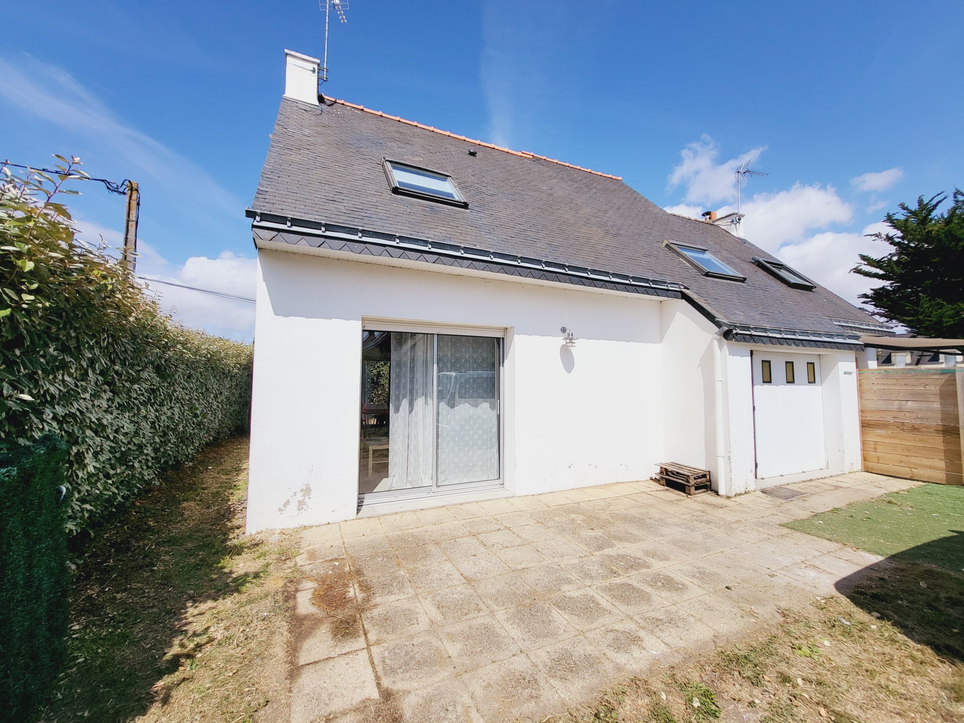 Maison à louer à Damgan Location pour 6 personnes. Située à 300m de la plage