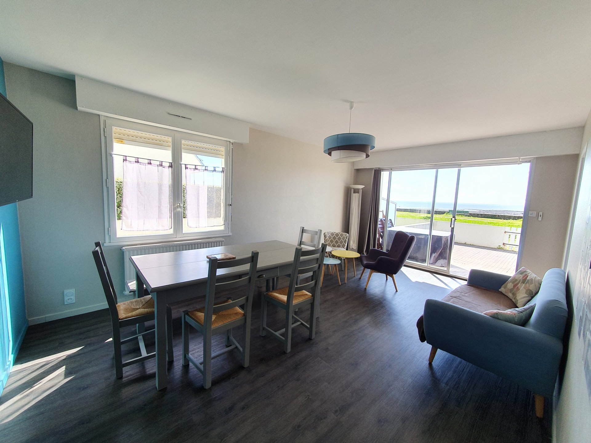 Appartement à louer à Damgan Location pour 4 personnes. T3 accès direct à la mer